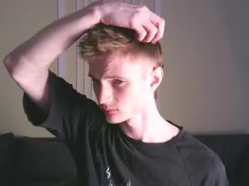 Amanda – webcam model profile photo Image 16