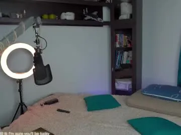 vvioleta_ – webcam model profile photo Image 13