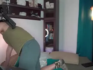 vvioleta_ – webcam model profile photo Image 18