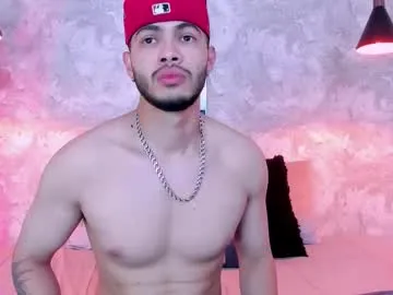 lunatouch – webcam model profile photo Image 19