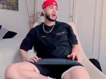 lunatouch – webcam model profile photo Image 7