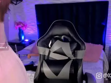 moonssslh – webcam model profile photo Image 12