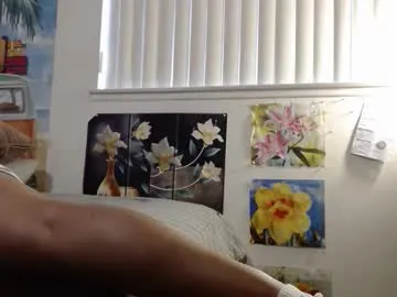 magical_mermaids – webcam model profile photo Image 6