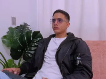 loving_ladies – webcam model profile photo Image 19