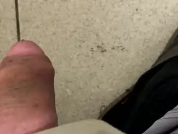 realtryit – webcam model profile photo Image 14