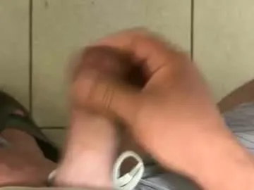 realtryit – webcam model profile photo Image 15