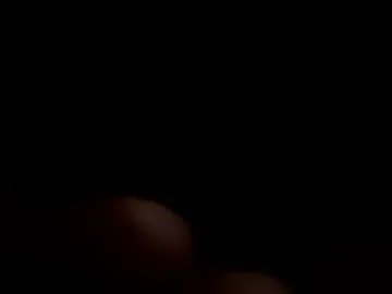 well_ndowed – webcam model profile photo