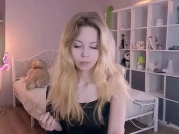 kattikiss – webcam model profile photo Image 3