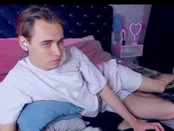 ErikaBonnie – webcam model profile photo Image 16