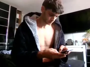 emilyhewell – webcam model profile photo Image 9