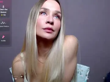 chery_lady22 – webcam model profile photo Image 6