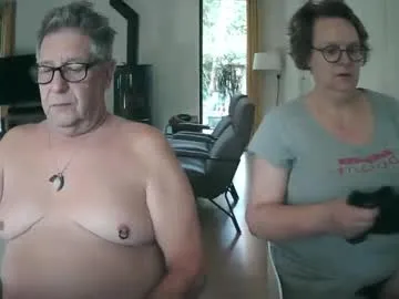 loving_ladies – webcam model profile photo Image 10