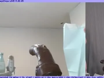 evapuff – webcam model profile photo Image 16