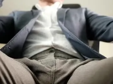 petites_perles – webcam model profile photo Image 19