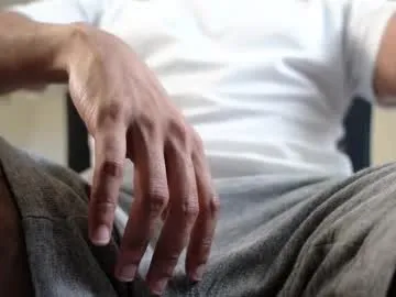 petites_perles – webcam model profile photo Image 6