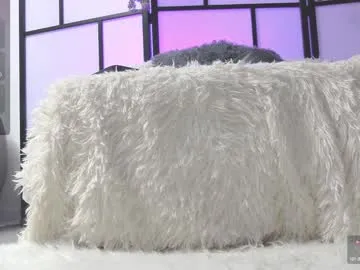 pinkypuppa – webcam model profile photo Image 5