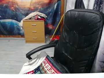 your_dolls – webcam model profile photo Image 19