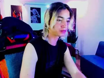 sakuraarih – webcam model profile photo Image 3