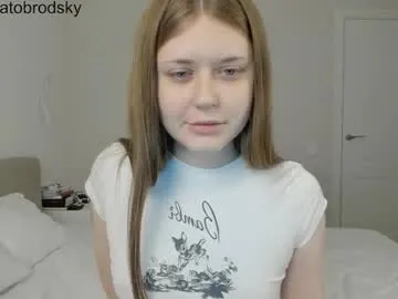 00hottits1991 – webcam model profile photo Image 7