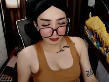 emeraldcotton – webcam model profile photo Image 2