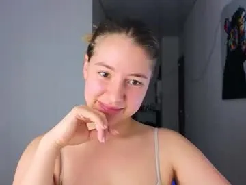 jadelin_min – webcam model profile photo Image 14