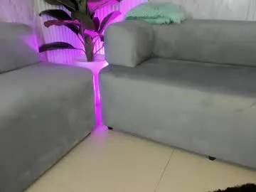 splendid_dolls – webcam model profile photo Image 9