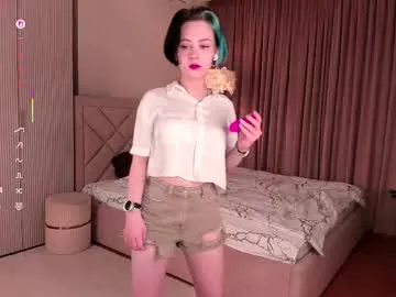 krissyhei – webcam model profile photo Image 13