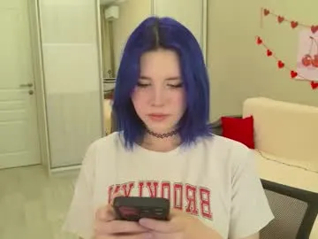 joannaandneighbour – webcam model profile photo Image 3