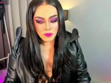 your_desirre – webcam model profile photo Image 15