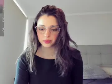 anabel054 – webcam model profile photo Image 16