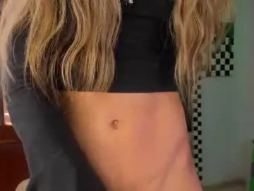 dayanavelez – webcam model profile photo Image 9