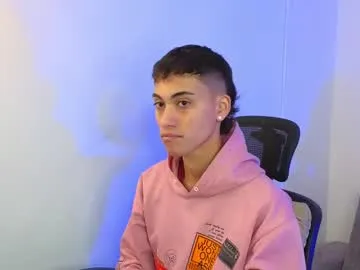 littlejennifer18 – webcam model profile photo Image 19