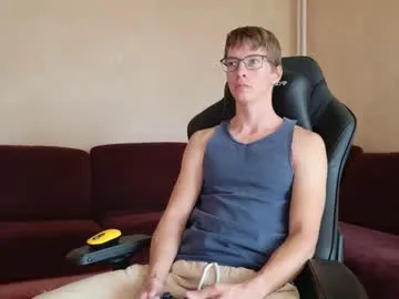 playussoftly – webcam model profile photo Image 15