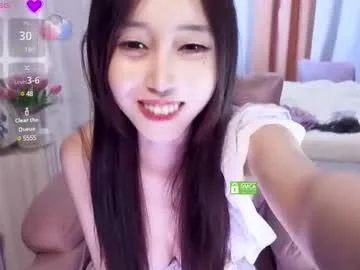 misslullu – webcam model profile photo Image 2