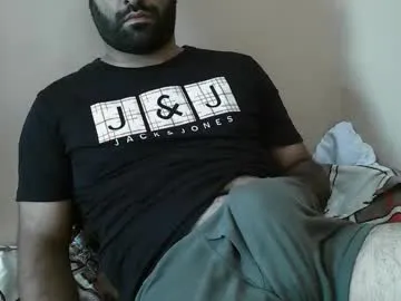 miahgorgeousy – webcam model profile photo Image 9