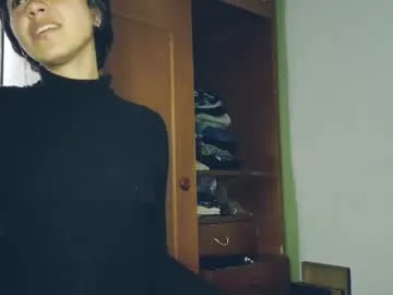 ErikaBonnie – webcam model profile photo Image 14