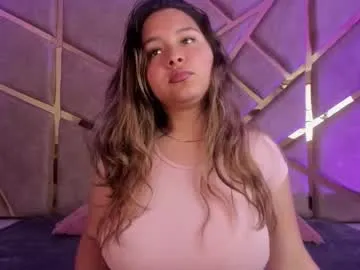 kiindred_ – webcam model profile photo Image 4