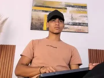 loving_ladies – webcam model profile photo Image 17