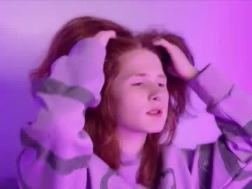 pinkypuppa – webcam model profile photo Image 6