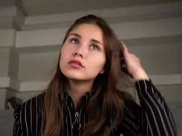 cherry_berry56 – webcam model profile photo Image 7