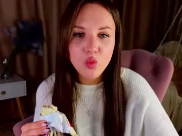 ErikaBonnie – webcam model profile photo Image 15