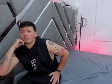 truuuly_yours – webcam model profile photo Image 7