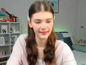 lina_kriss – webcam model profile photo Image 4