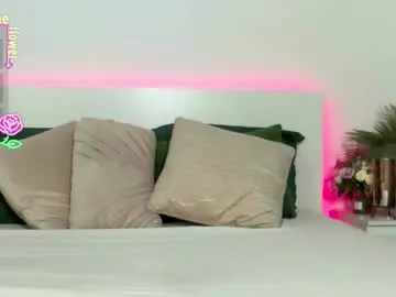 loving_ladies – webcam model profile photo Image 6