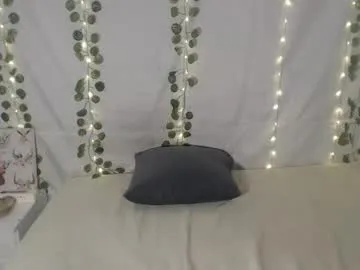 ErikaBonnie – webcam model profile photo Image 14