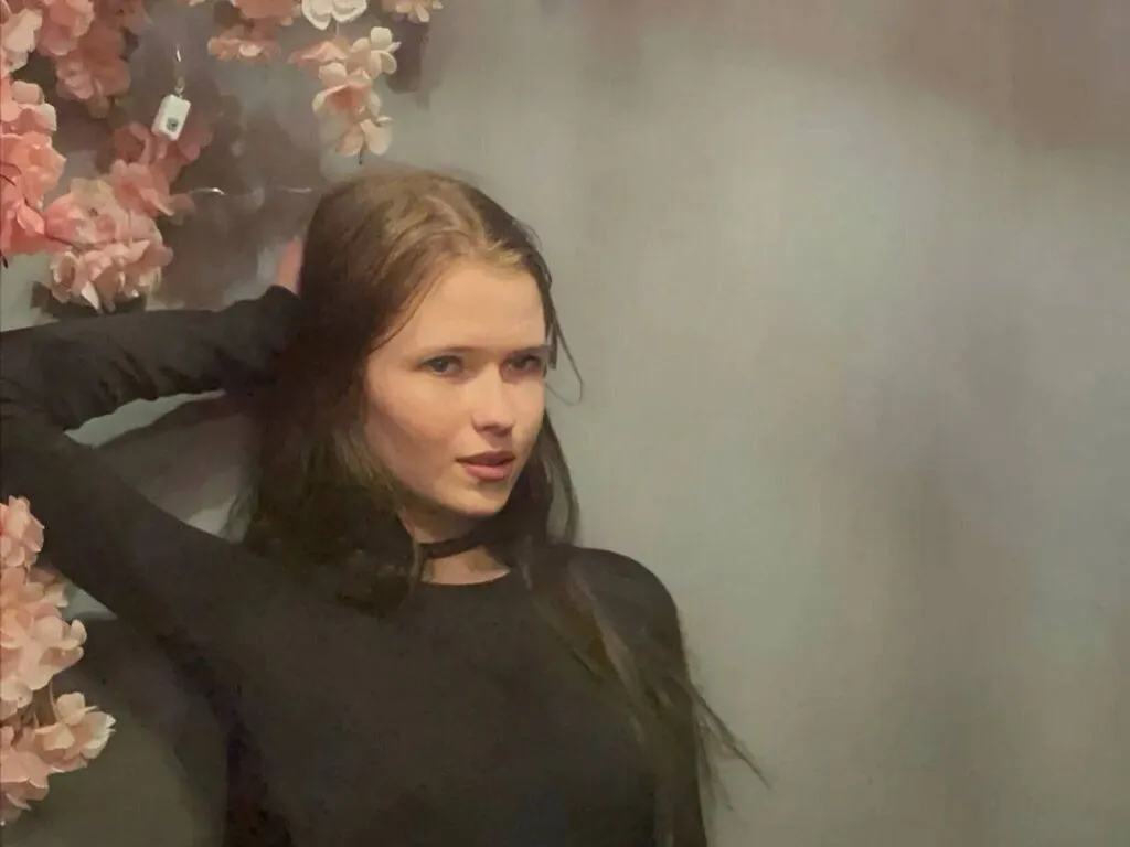 CharisseChappel – webcam model profile photo